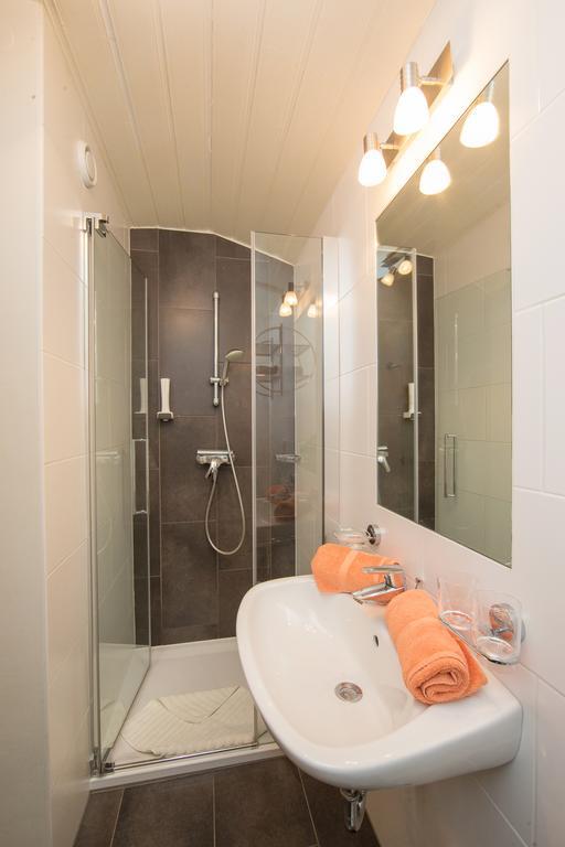 Schwaiger Appartements Zell am See Ruang foto